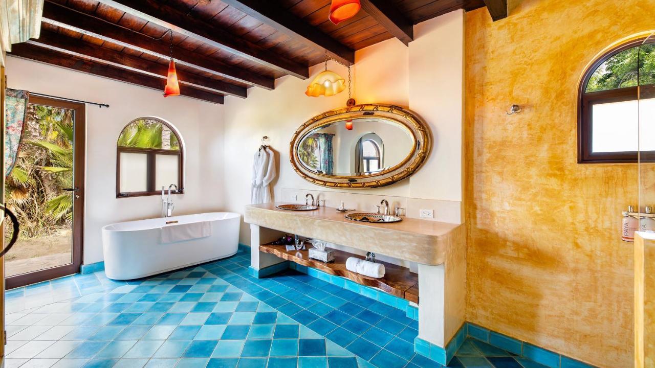 Villa Santa Cruz Тодос Сантос Екстериор снимка