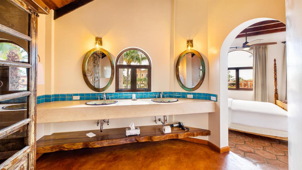 Villa Santa Cruz Тодос Сантос Екстериор снимка