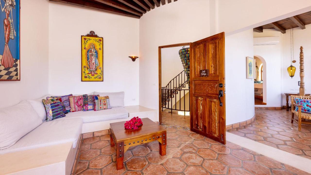Villa Santa Cruz Тодос Сантос Екстериор снимка